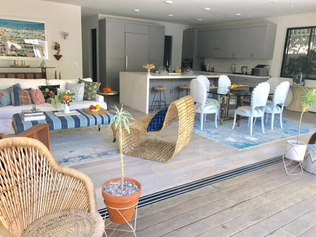 Beachwood Canyon Home gallery image 5