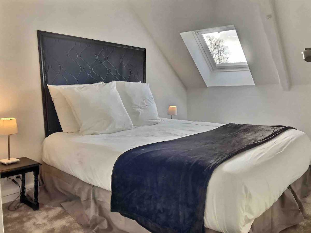 Krevet u spavaćoj sobi 160