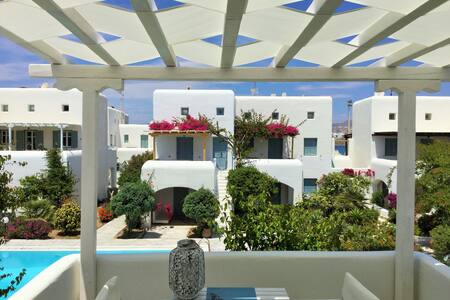 Mykonian Style,Pool House