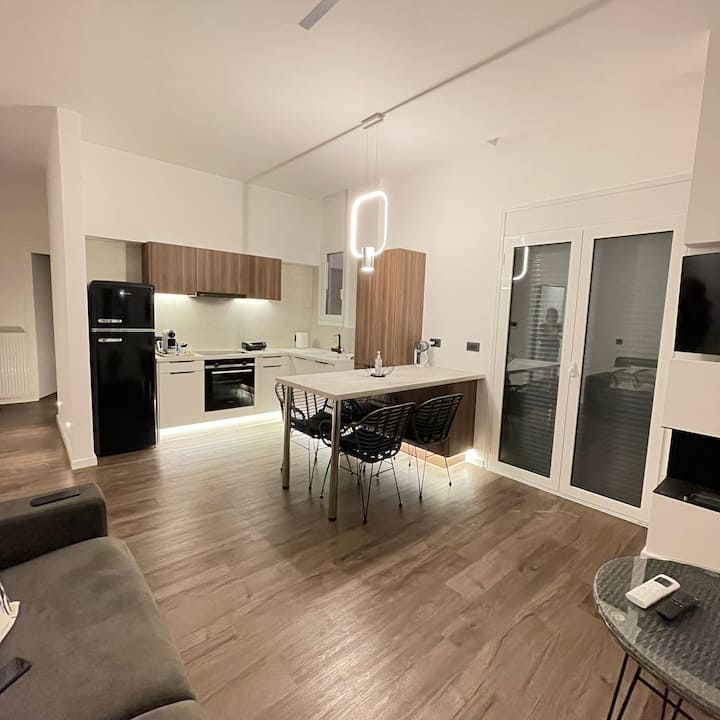 Lf Suites Maria - Фивы
