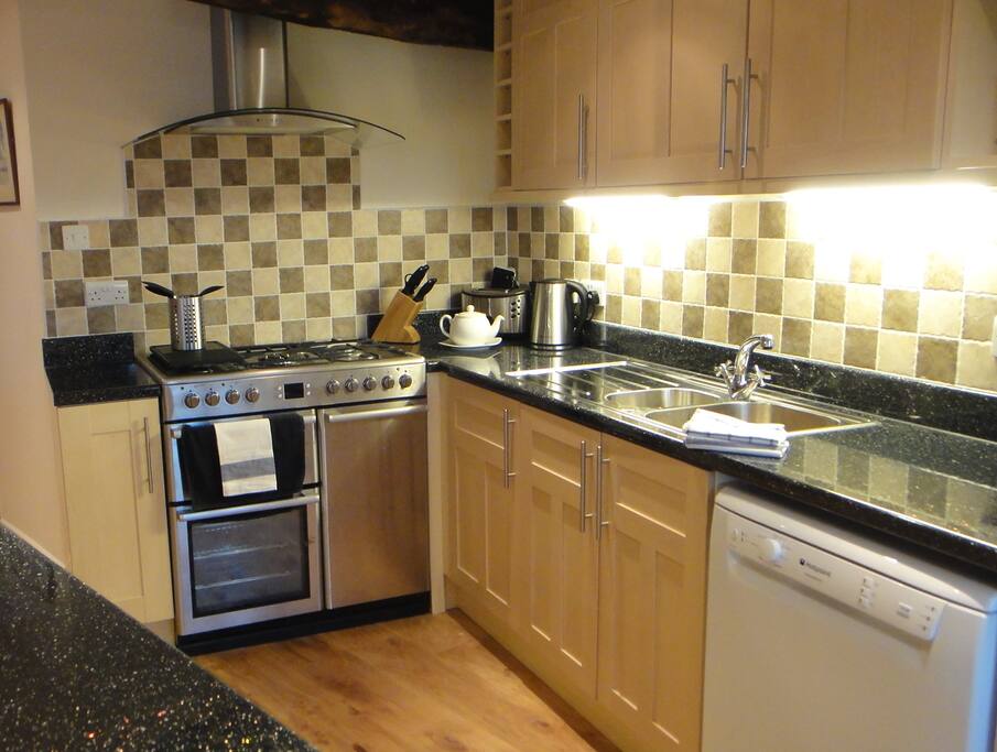 Kitchen with range cooker