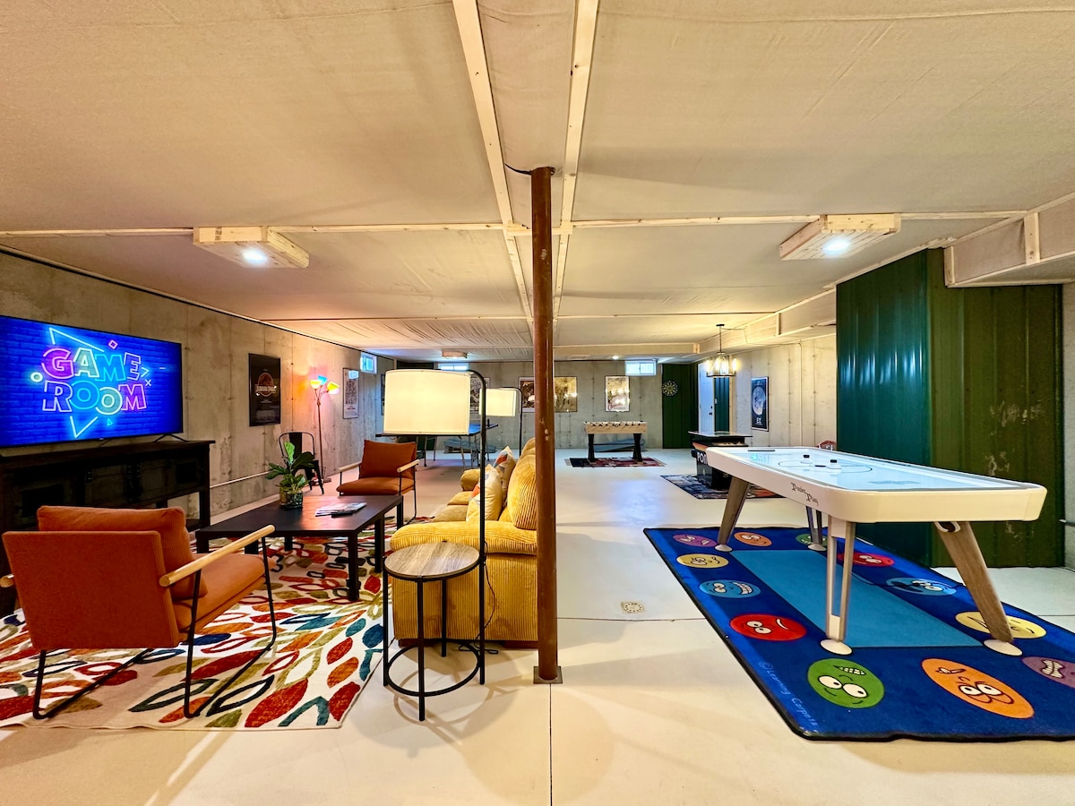 Slammin' Gameroom & Firepit 20 Mins To Bar Harbor Houses for Rent in