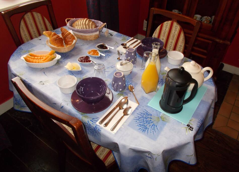 Breakfast in the dining room
