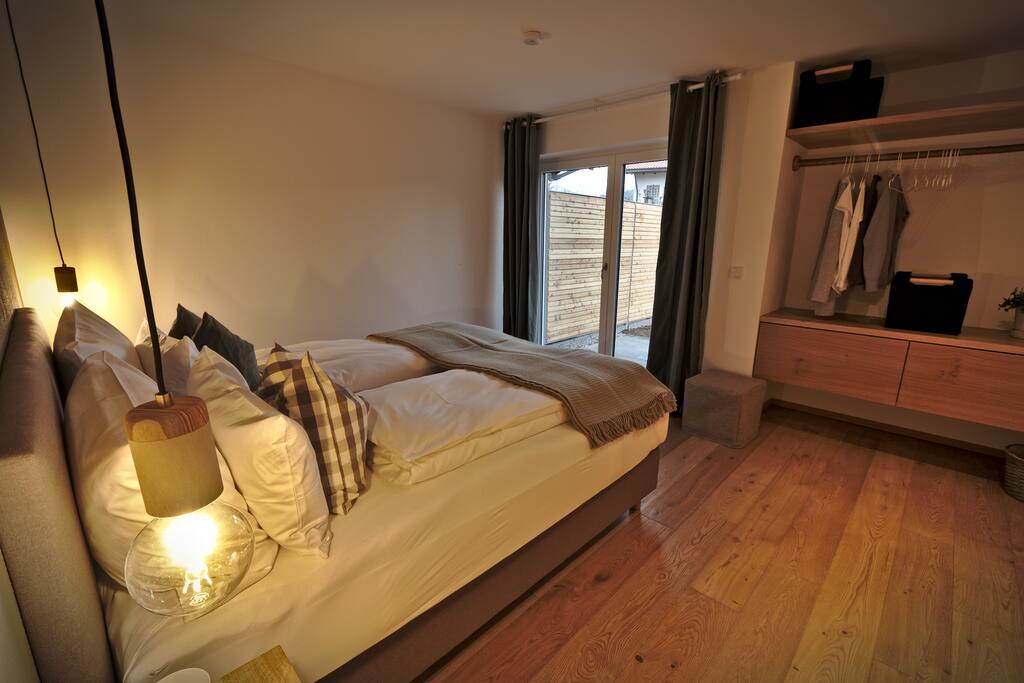 Schlafzimmer 2 EG