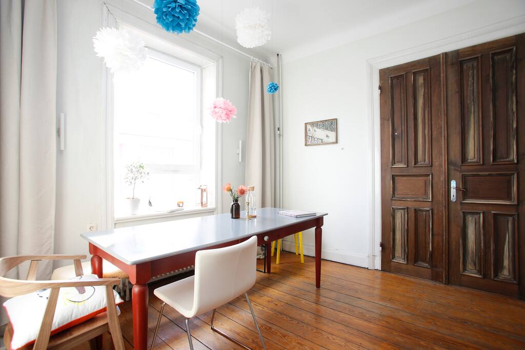 Wohnzimmer / living room