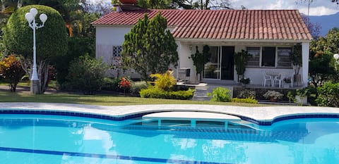 Pleasant Chinauta farmhouse for relaxing