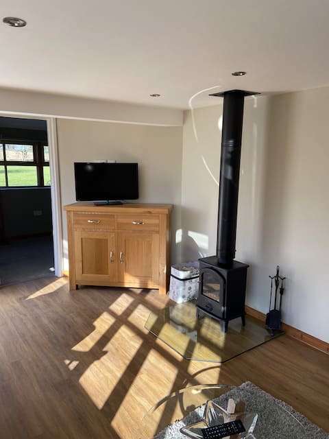 Popular Airbnb listing: The Old Potting Shed close to the broads in Broadland