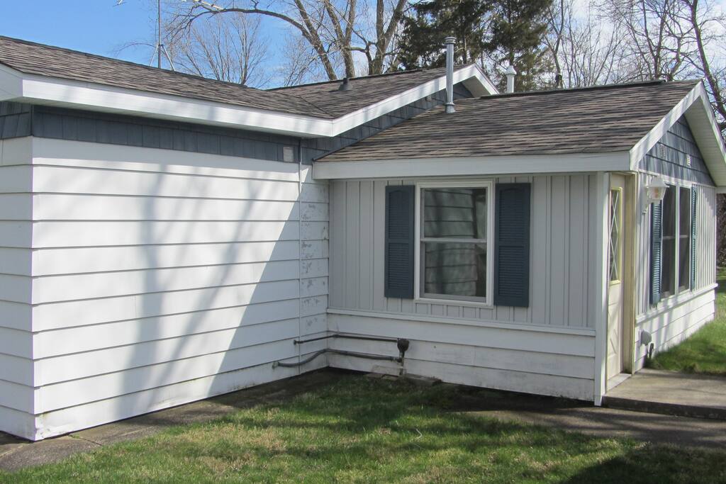Entry Porch