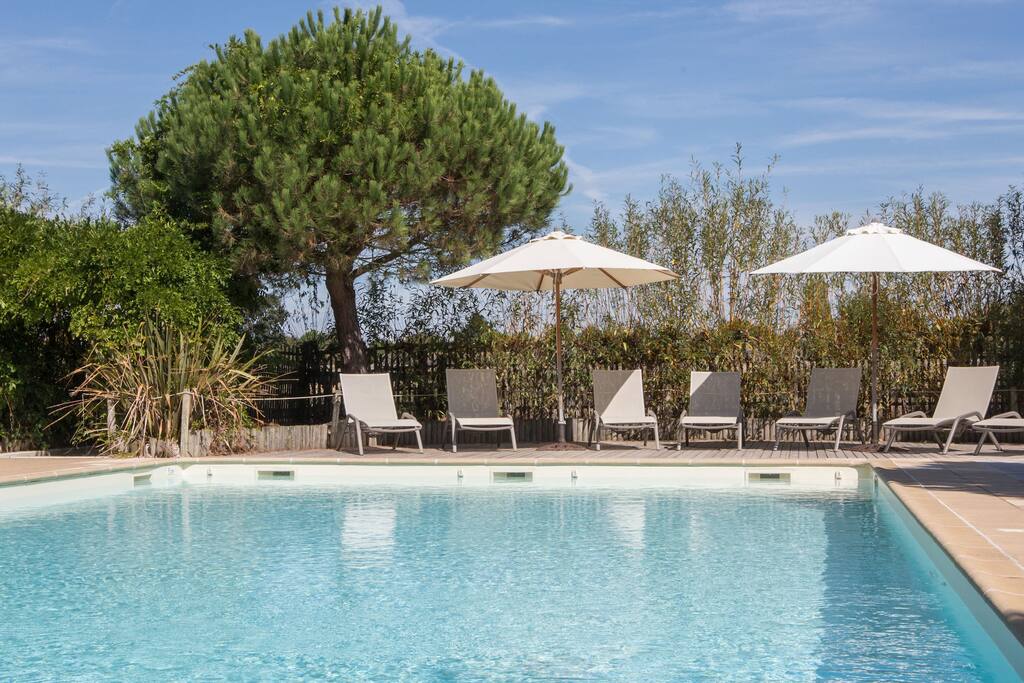 piscine extérieure chauffée en saison