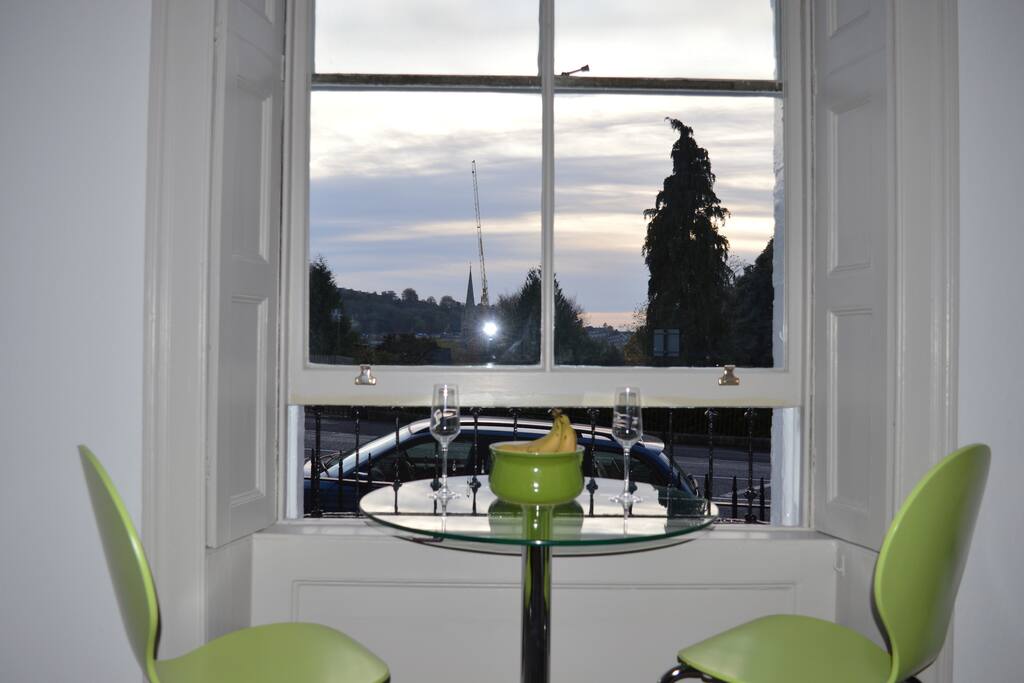Bistro dining