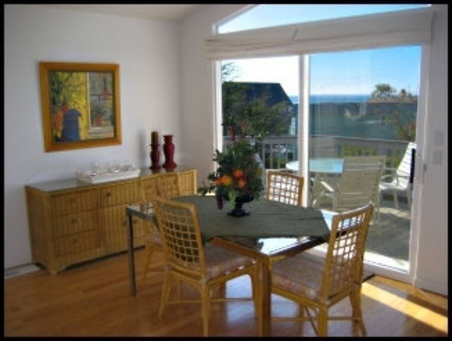 Living Area 1