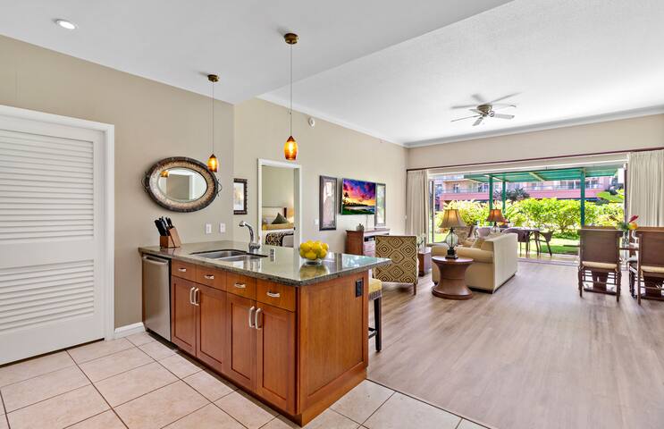 Maui Resort Rentals: Honua Kai Konea 109/10 gallery image 4