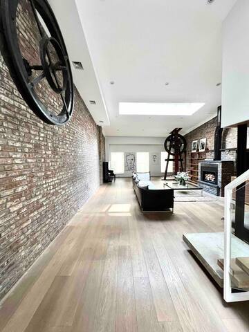 Superb Duplex Penthouse in FIDI gallery image 4