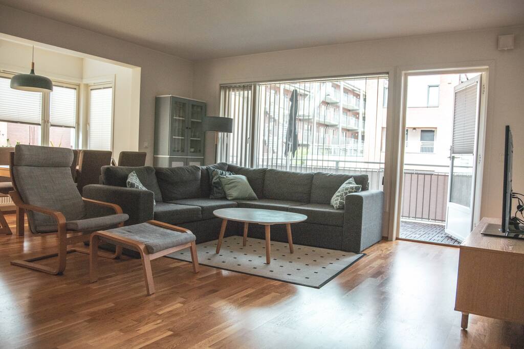 Open kitchen - livingroom. The sofa can be turned in
to a sleeping coach.