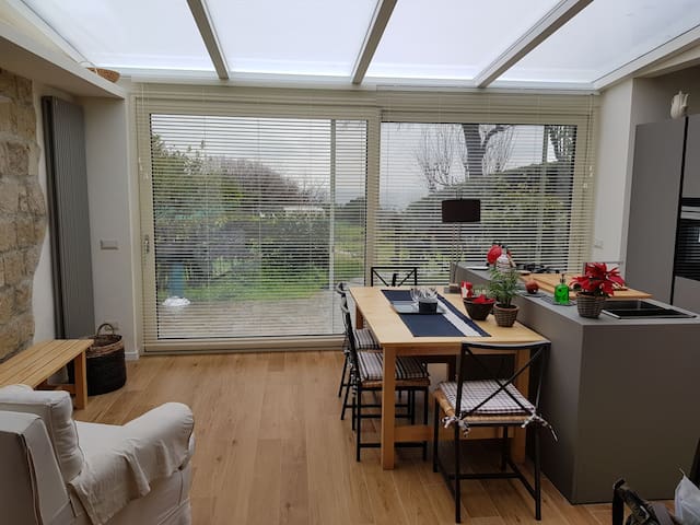 Delicious Cottage in villa,garden,stunning view