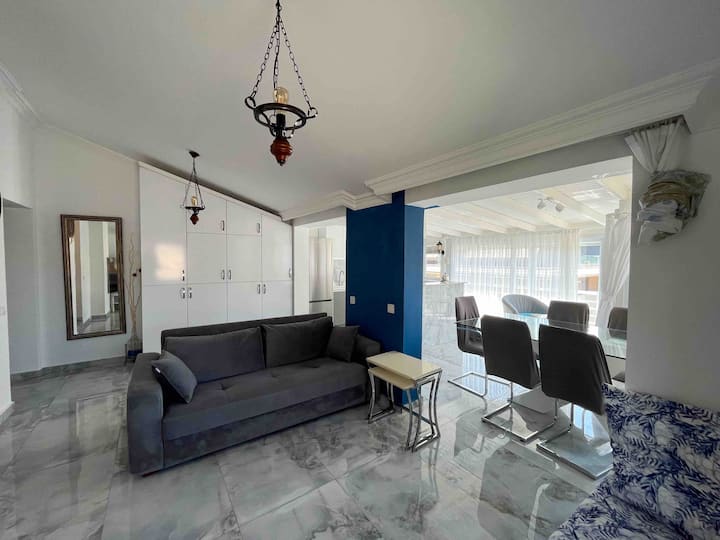 Ezgi’s Houses No.9 - Antalya