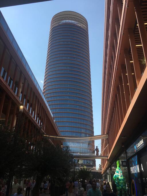 CENTRO COMERCIAL TORRE SEVILLA