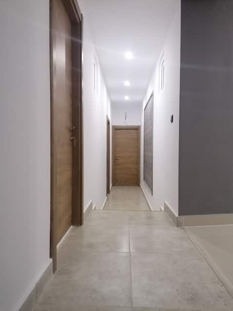 The courtyard house with 3 rooms, total 8 beds of 1 per