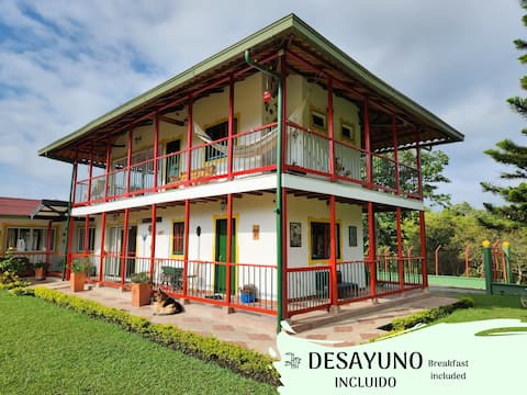 IRUA Country house - Traditional architecture