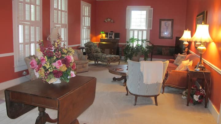 Mimi's Elegant Country Home - Bond, MS