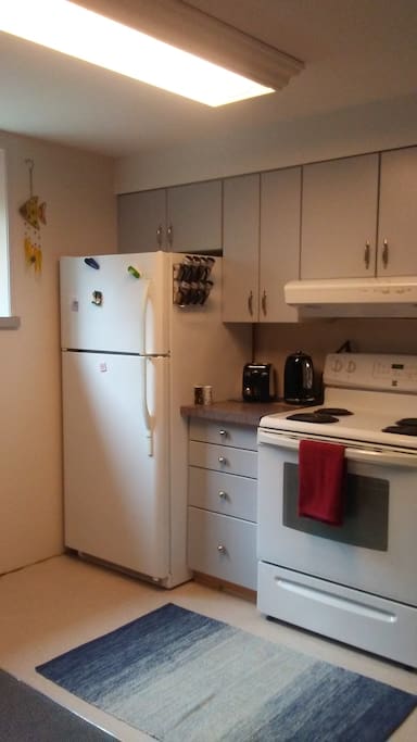 Full kitchen with all amenities
