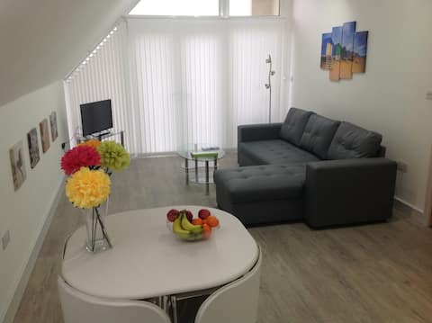Popular Airbnb listing: Mundesley Sea View in Mundesley