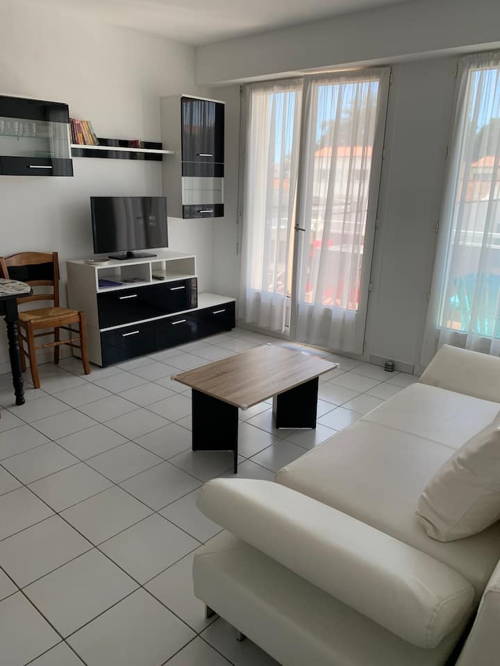 Charmant T2 Lumineux 30m2 Avec Grand Balcon - Vaux-sur-Mer