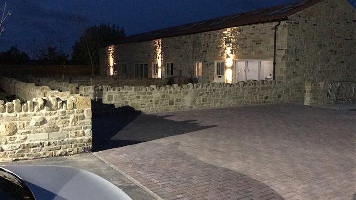 Quiet Home  Near Wetherby Racecourse - Wetherby