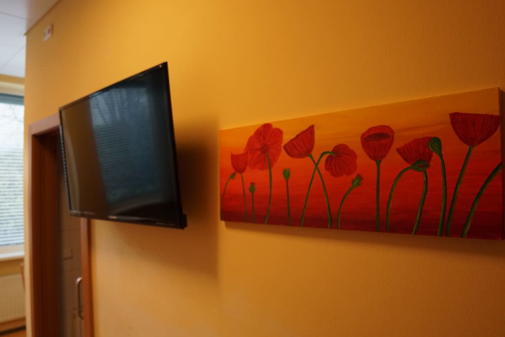 Flat TV
