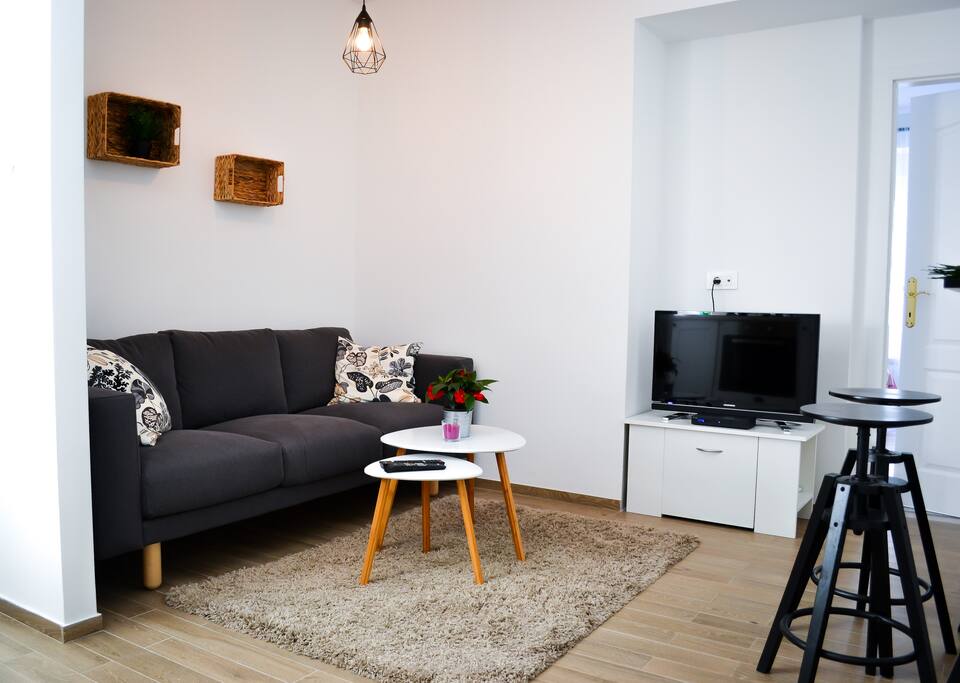Living room 2