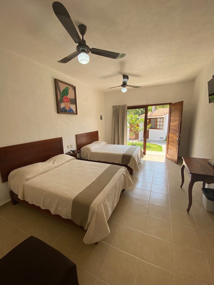 Casa Victoria, Hotel Encantador Con Mucha Paz - Zihuatanejo