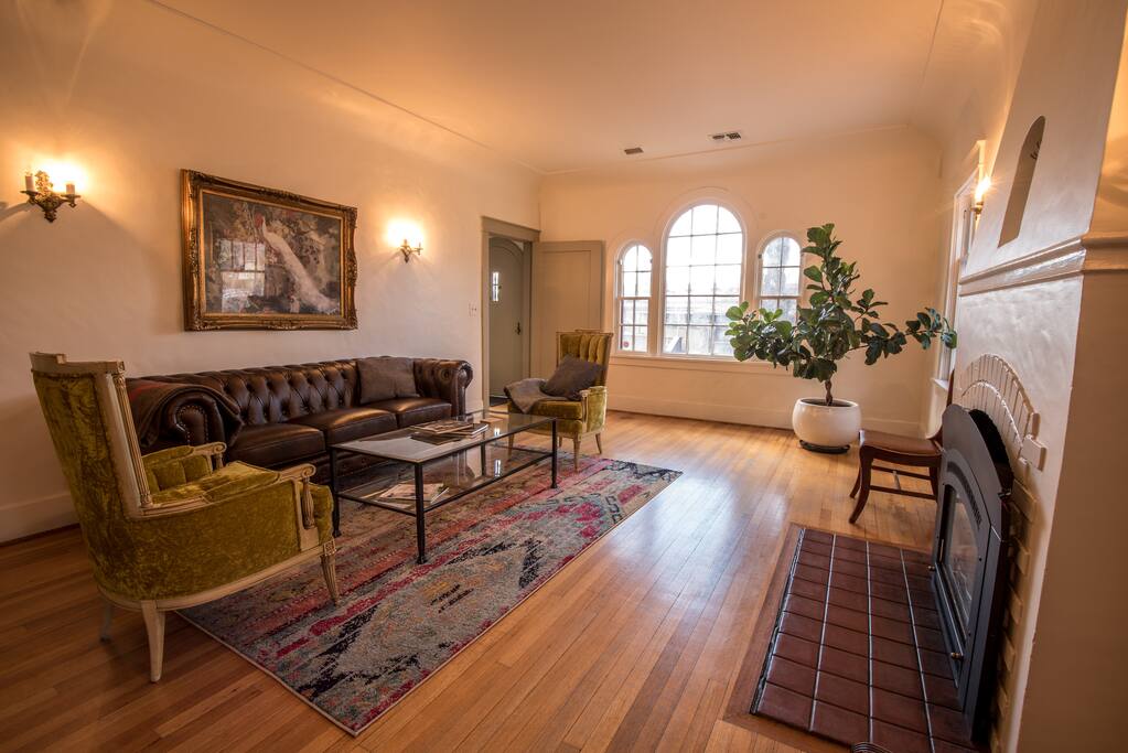 Front room - gas fireplace...cozy, put your feet on the glass table. It is a room meant for relaxation.