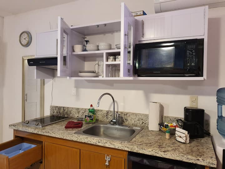 Hotel Zone Studio - 50% Off - Cancún