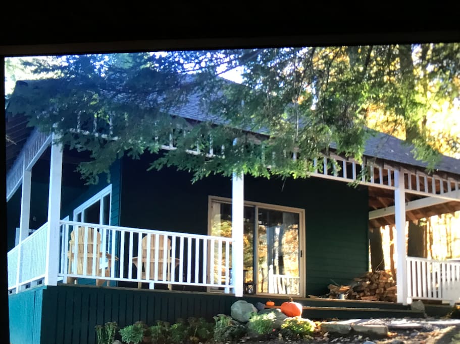 View of the cottage from the parking area