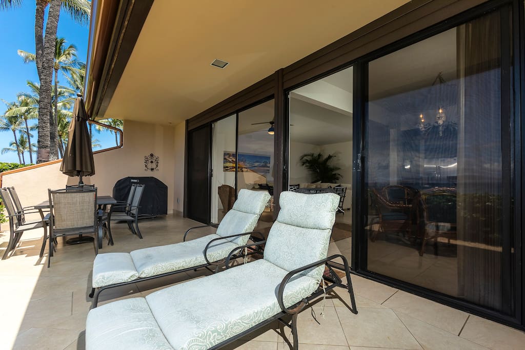 Lots of seating to relax in!