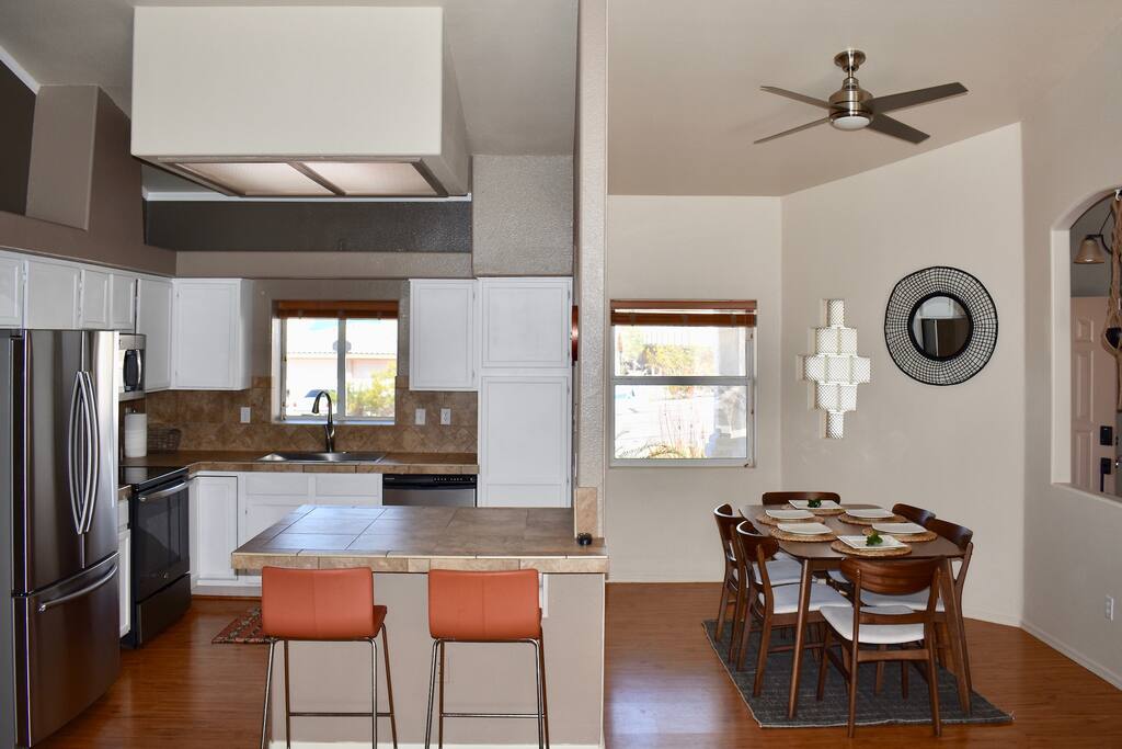 Kitchen & Dining Room