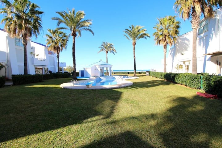 Precioso Bungalow Adosado En Denia - Orba