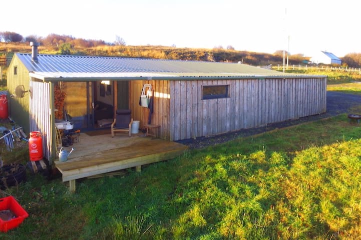 Airbnb Bunessan Holiday Rentals Places To Stay Scotland