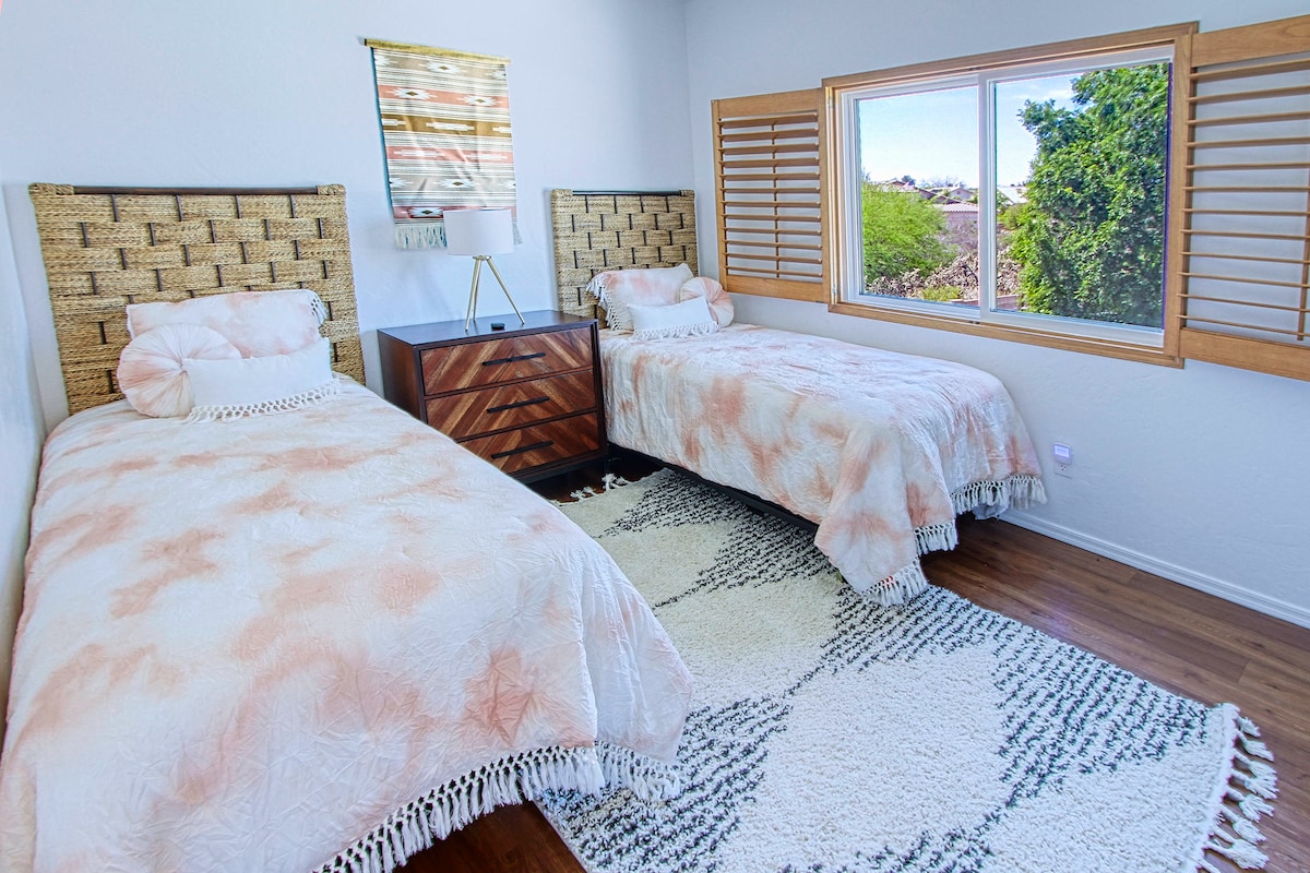 ห้องนอน #4 พร้อมเตียงแฝด 2 หลัง