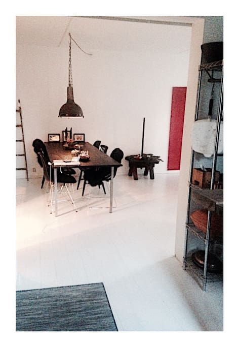 Livingroom/dining table