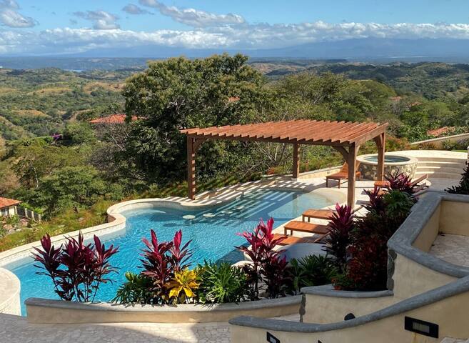 Elegant Villa - 360 Degree Views