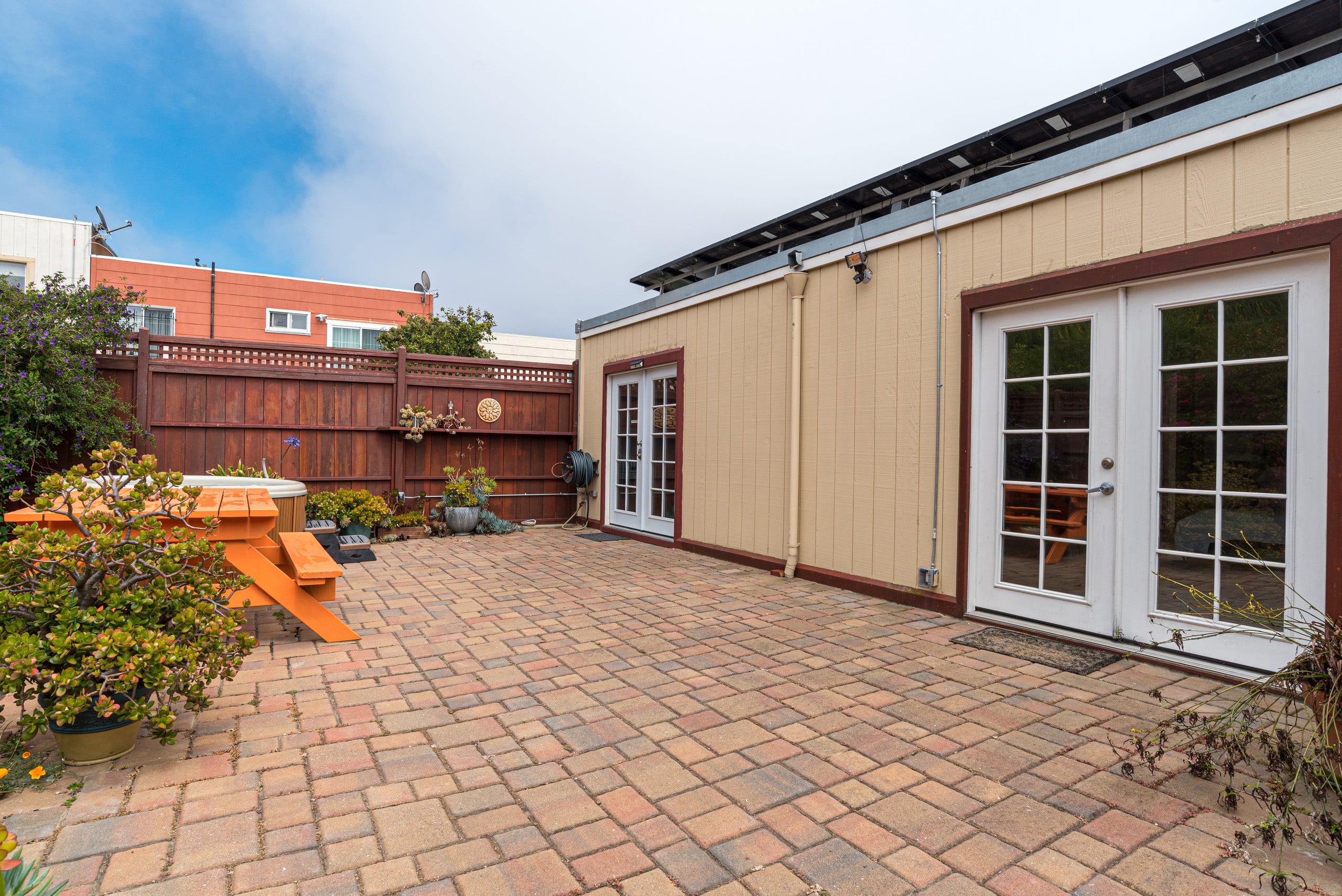 Home in San Francisco · ★4.95 · 3 bedrooms · 3 beds · 2 private baths - Image 53