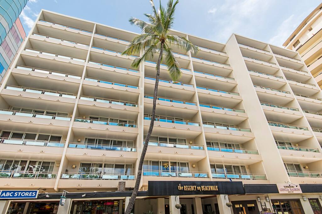 Regency on Beachwalk