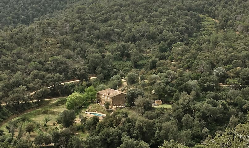 Rustic “Mas” farmhouse Emporda/Costa Brava/Girona gallery image 2