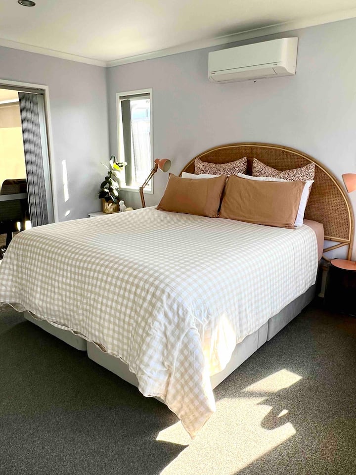 Საწოლი 193 × 203 სმ