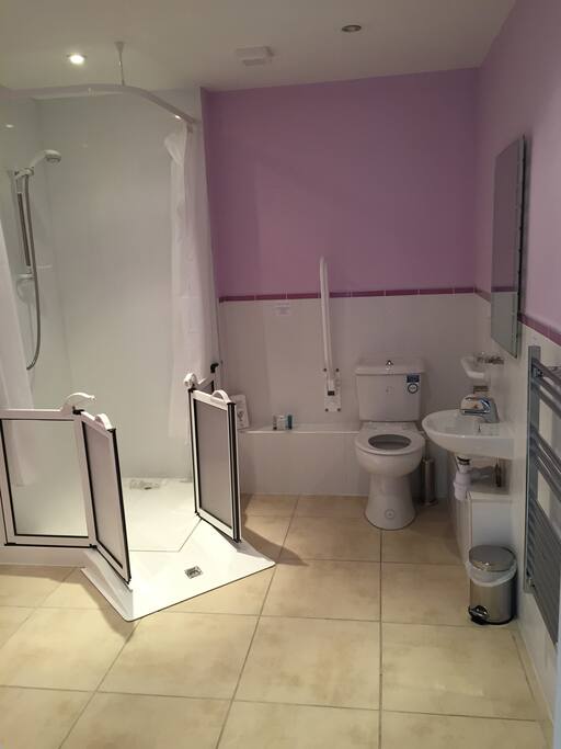 Lochnagar ensuite