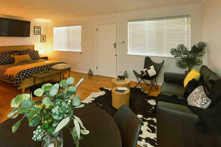 Stanley's Studio - Cosy - Cbd - Wifi - Courtyard - Wodonga