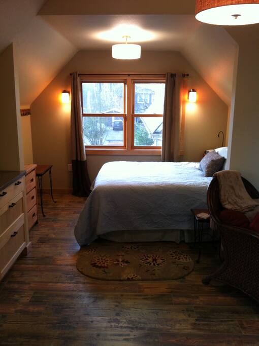 Modern, comfy bed
