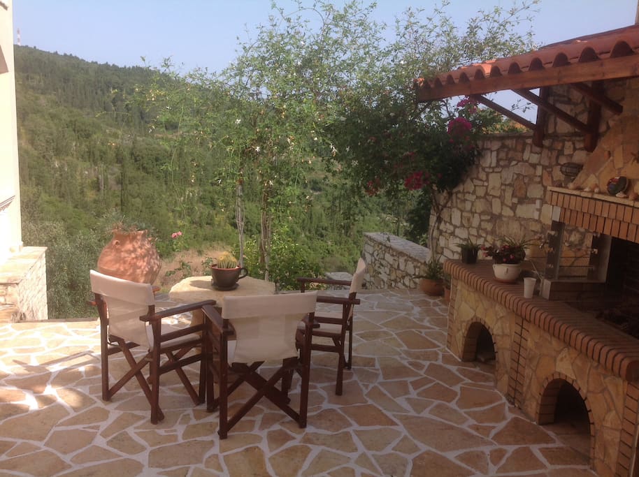 Relax over looking the valley and relax with a drink of your choice