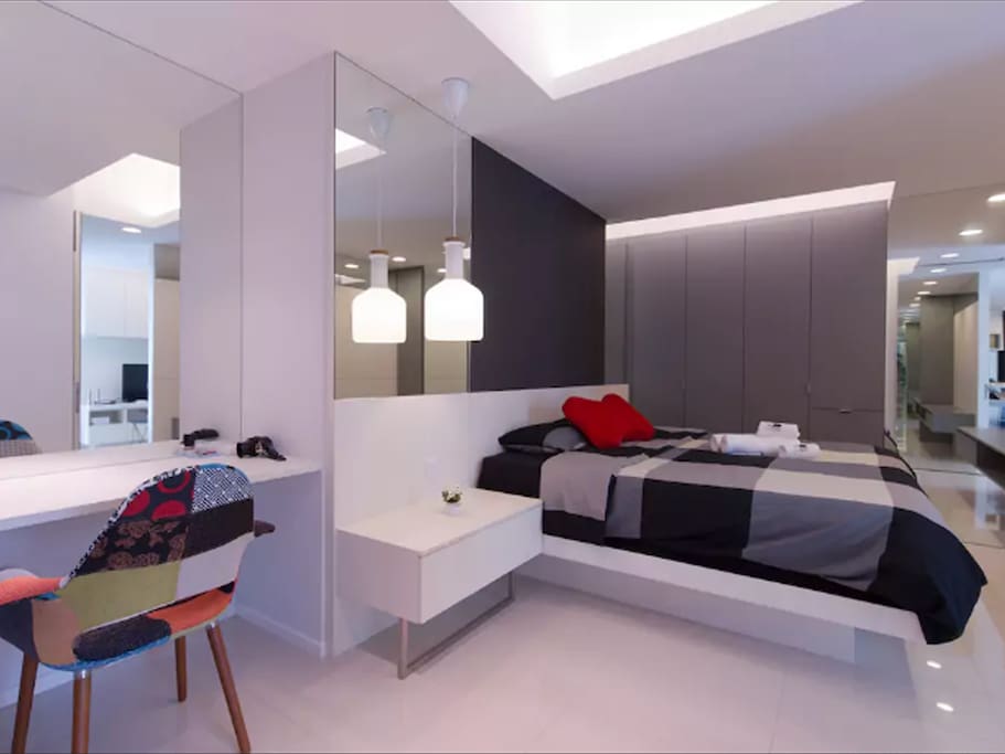 Lifestyle Suite | Master Bedroom